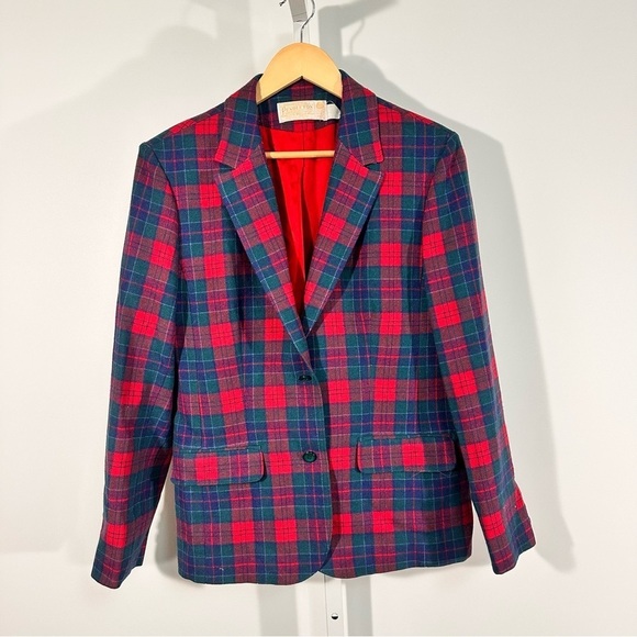 Pendleton Jackets & Blazers - Pendleton Vintage Red & Green Tartan Wool Blazer Made in USA - small medium